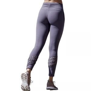 FREE PEOPLE Movement Revelation Leggings Shadowboxer Sm Macrame Yoga purple